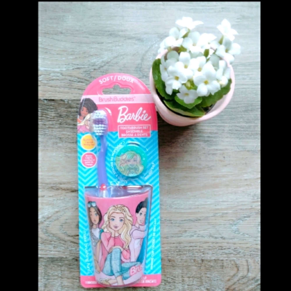 Barbie Toothbrush Set